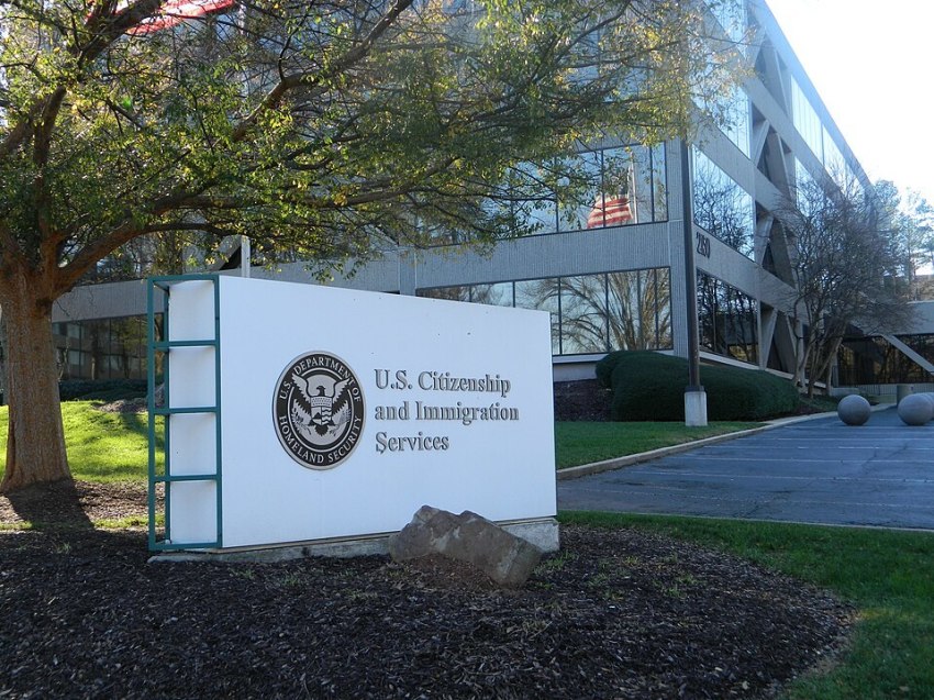 Wikimedia Commons/Gulbenk https://commons.wikimedia.org/wiki/File:U.S._Citizenship_and_Immigration_Service.jpg