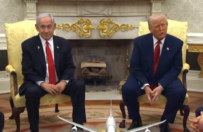 U.S. President Donald Trump (R) and Israel President Benjamin Netanyahu (L) speak with the media during a meeting at the White House in Washington on April 7, 2025. 