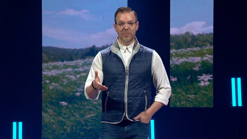 Ted Max gives a sermon at Parkview Christian Church in Illinois. 
