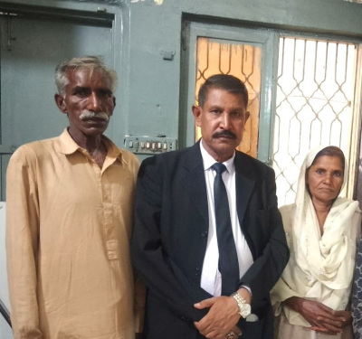 Attorney Hanif Hameed flanked by parents of 15-year-old girl kidnapped and forcibly converted and married in Pakistan.