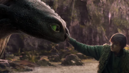 Toothless and Hiccup (Mason Thames) in 'How To Train Your Dragon'