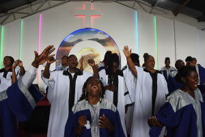 Zanzibari Christians persist in worship amid rising threats, attacks