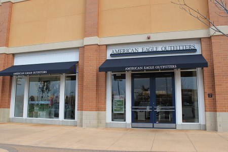 Wikimedia Commons/Dwight Burdette https://commons.wikimedia.org/wiki/File:American_Eagle_Outfitters_store_Green_Oak_Village_Place.JPG