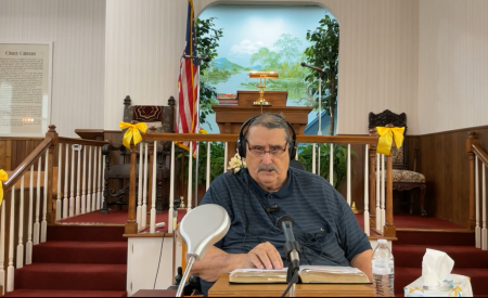 Pastor Jerry Gumm addresses his congregation at Richmond Road Baptist Church in Lexington, Ky., on Sunday August 17, 2025. He was critically injured after a gunman attacked his church on Sunday July 13, 2025. His wife Beverly Gumm and one of their daughters, Christina Combs, were fatally shot by the gunman during the attack.