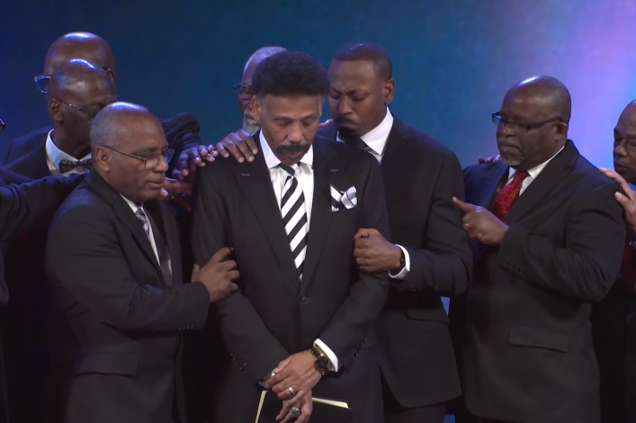 Oak Cliff Bible Fellowship founder Tony Evans is restored to ministry after discipline for undisclosed sin