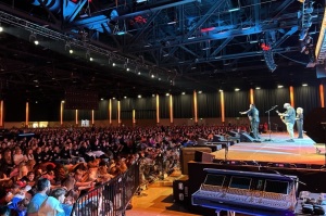 Over 13,000 attend ‘Hearts on Fire’ conference; hundreds make decision to follow Jesus