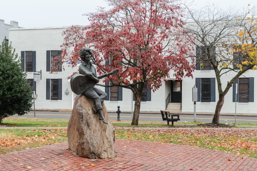 The Dolly Parton statue outside the Sevier County Courthouse in Sevierville, Tennessee. 