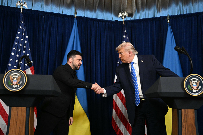 Trump's week in review: Warning to Iran, Zelensky meeting, HHS probes fraud scheme