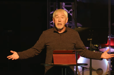 Pastor Rick Olmstead resigns after past incident of taking unsolicited photos of young women at Trader Joe's resurfaces