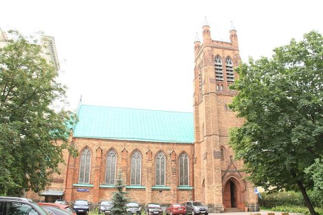 Lone Anglican church in Moscow suspends worship services