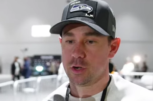 Seahawks coach declares 'our identity is in Christ' ahead of Super Bowl, gave players Bibles