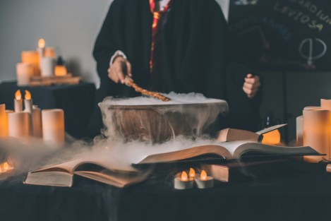Church sparks outrage over 'magical' Harry Potter-themed service: 'Zeitgeist-driven'