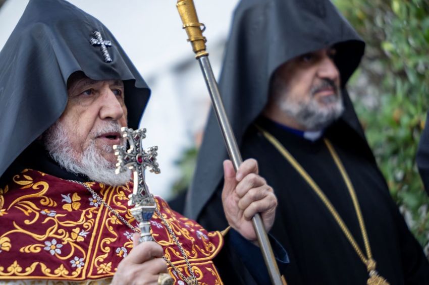 His Holiness Karekin II, Supreme Patriarch and Catholicos of all Armenians, (left) blesses the Monument of the Two Crosses outside the Notre-Dame de la Garde Basilica in Marseille on Dec. 5, 2025. 