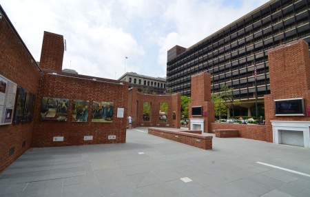 The memorial at the former site of the President's House, Independence National Historical Park in Philadelphia, Pennsylvania. https://en.wikipedia.org/wiki/File:President%27s_House_Philadelphia.jpg