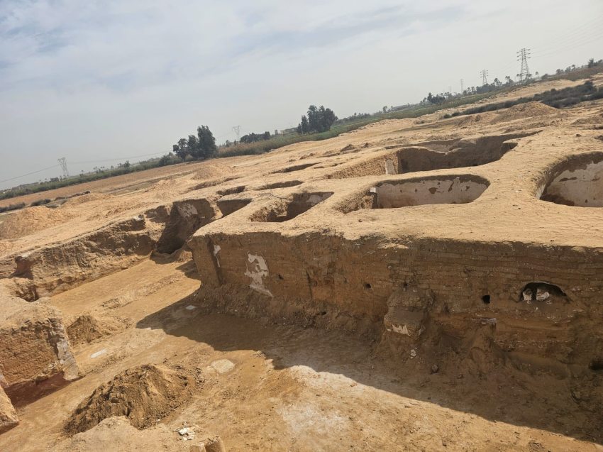 Egyptian archaeologists unearthed a 1,500-year-old monastic complex in the Nile Delta, Egypt’s Ministry of Tourism and Antiquities announced.