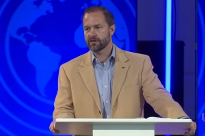 Evan Lenow named candidate for ERLC presidency