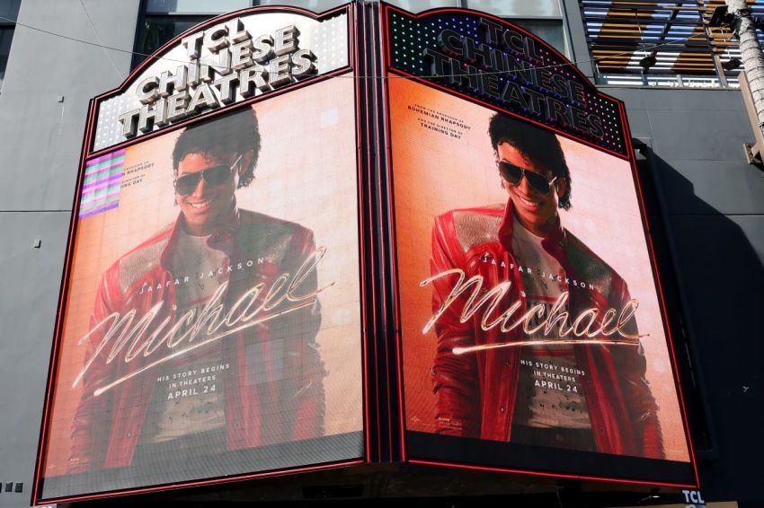 लायंसगेट के दौरान साइनेज 