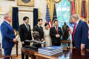 Korean pastor who spent months in prison meets President Donald Trump at White House