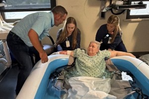 Huntsville Hospital ICU nurses help patient get baptized a week before death
