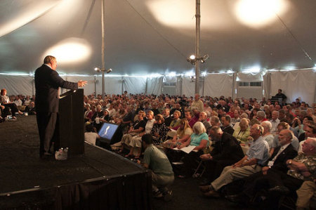 Pastor Rick Warren addresses more than 800 Anglicans in June 2009 at the Anglican Church in North America's Inaugural Assembly in Bedford, Texas.
