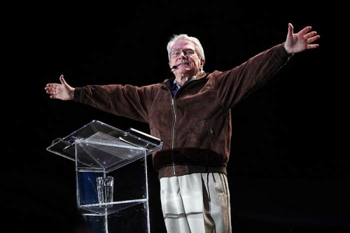 Luis Palau shares the Good News at the two-day festival in Little Rock, Arkansas on Saturday, October 24, 2009.