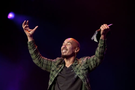 Bestselling author and pastor Francis Chan talks about the persecuted Christians he met in Asia and calls on student to live a life worthy of the gospel based on Philippians 1:27 at the Passion Conference on Sunday, Jan. 2, 2011, in Atlanta, Georgia.