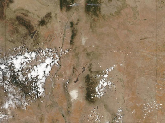 Another image of the New Mexico fires, this one from the Aqua satellite.