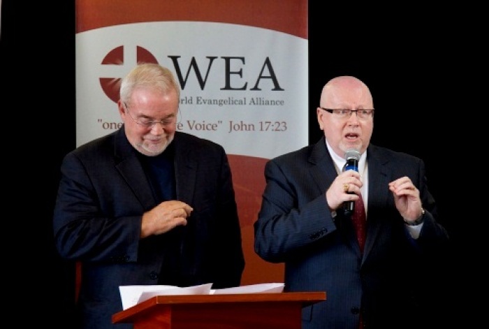 Jim Wallis (left) and Dr. Geoff Tunnicliffe (right)