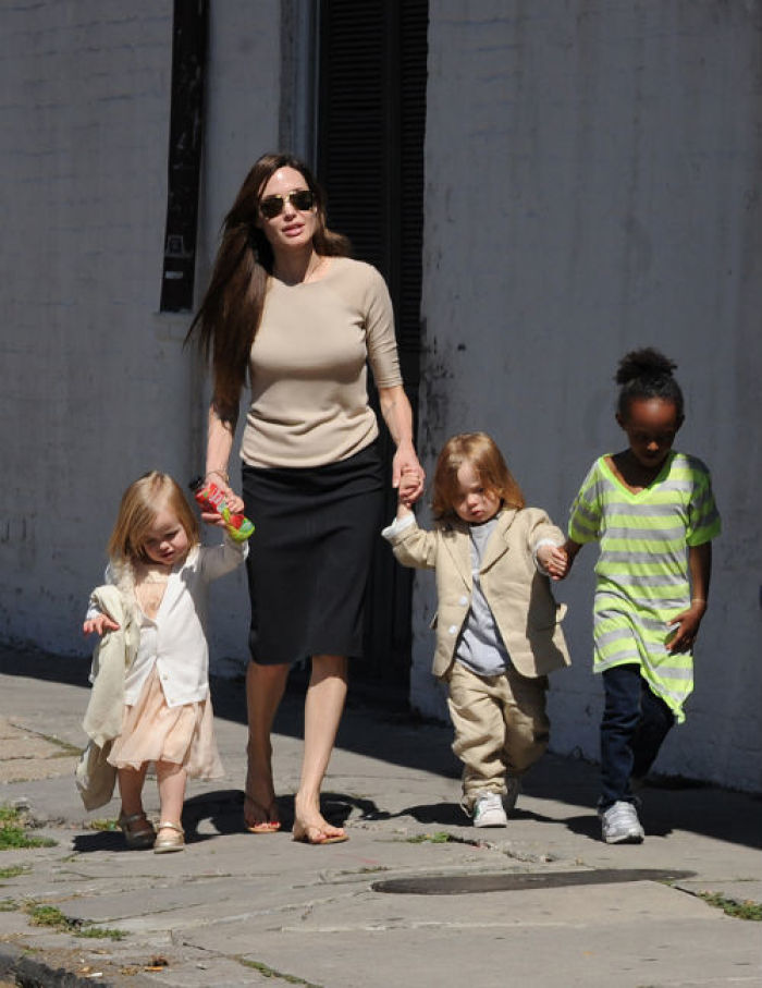 Angelina Jolie To Marry Brad Pitt Soon? He's Given Her An Ultimatum.