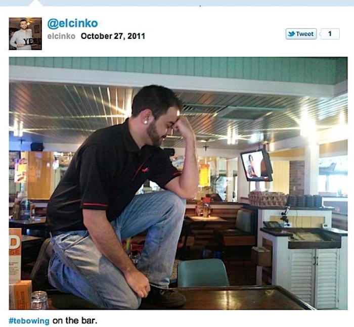 A TwitPic user named 'elcinko' (@elcinko) published this image of himself imitating Tim Tebow on Oct. 27, 2011.