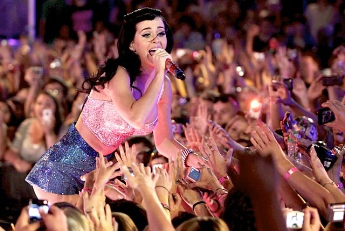 Singer Katy Perry performs at the 2010 MuchMusic Video Awards in Toronto, Canada on June 20, 2010.