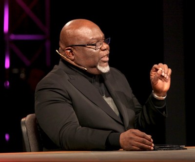 Bishop T.D. Jakes appears at 'The Elephant Room' 2012 roundtable on Jan. 25, 2012.