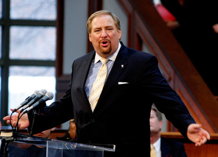 Credit : Rev. Rick Warren speaks during The Martin Luther King, Jr. Annual Commemorative Service at Ebenezer Baptist Church during the 2009 King Holiday Observance in Atlanta, Georgia, January 19, 2009.