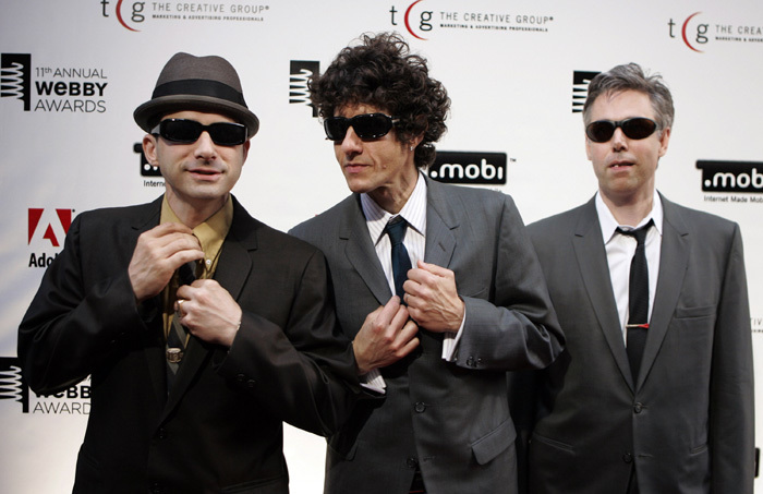 Members of the Beastie Boys (L-R) Adam (Adrock) Horovitz, Michael (Mike D) Diamond, and Adam (MCA) Yauch arrive to attend the 11th annual Webby Awards honoring online content in New York June 5, 2007.