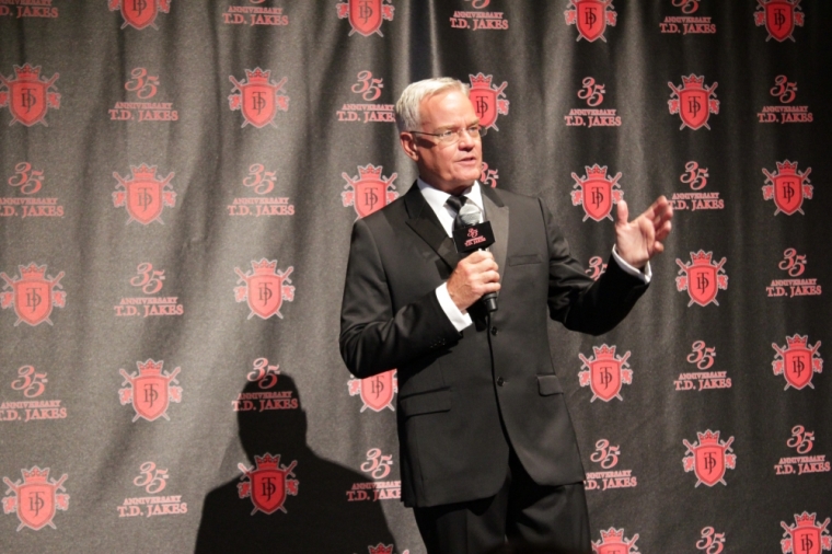 Bill Hybels, founding and senior pastor of Willow Creek Community Church, attends the 35th Anniversary Celebration for Bishop T.D. Jakes at the AT&T Performing Arts Center/Winspear Opera House on June 8, 2012, in Dallas, Texas.