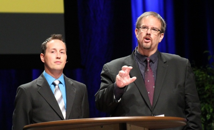 Ed Stetzer (right), vice president of Research and Ministry Development for LifeWay Christian Resources, speaks about The Gospel Project at the Southern Baptist Convention's 2012 Annual Meeting.