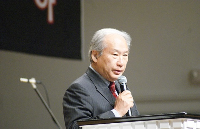 Seuk-Hee Goh, general secretary of Korean World Mission Council for Christ, co-founded the Korean World Mission Conference in 1988.