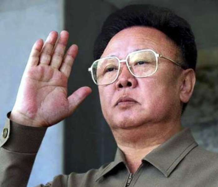 North Korean leader Kim Jong-il returns a salute as he reviews a military parade in Pyongyang in this October 10, 2005 file photo, celebrating the 60th anniversary of the communist party. South Korea's Unification Ministry dismissed rumours on December 1, 2009 that North Korean leader Kim Jong-il had been attacked and killed, which prompted financial markets to slide briefly in what one analyst said was a reflection of fragile sentiment.
