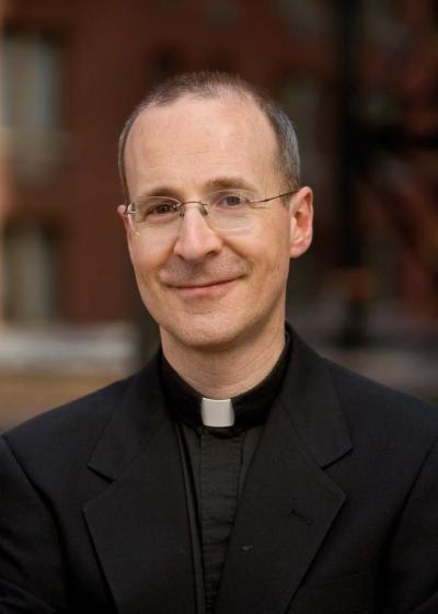 A petition has been circulated requesting U.S. President Barack Obama to have The Rev. James Martin of New York, New York deliver the benediction at his Jan. 21 inauguration ceremony.
