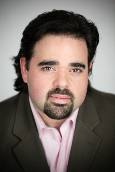 Tony Katz is the host of The Tony Katz Show, a radio program devoted to promoting the value of free minds, free people and right vs. wrong, not right vs. left.