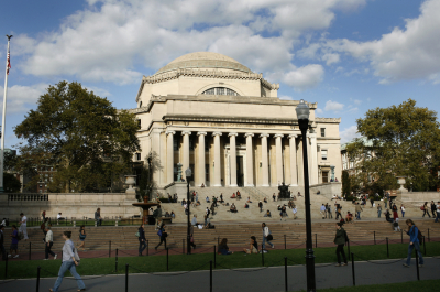 Students walk across the campus of Columbia University in New York, October 5, 2009.