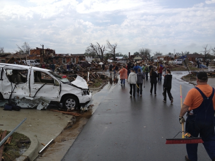 LifeChurch.tv volunteers set out to clean up Oklahoma neighborhood devastated by tornado
