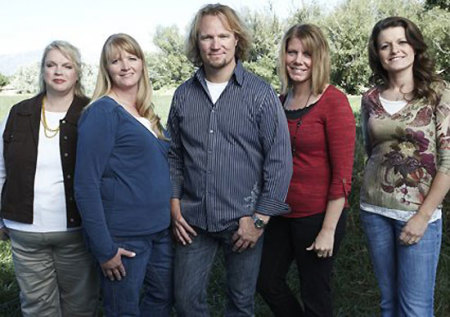 The cast of "Sister Wives": Kody Brown and his four wives (l-r) Janelle, Christine, Meri, and Robyn.