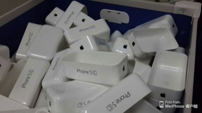 Leaked photo shows packaging for the new iPhone that may be labeled iPhone 5c.