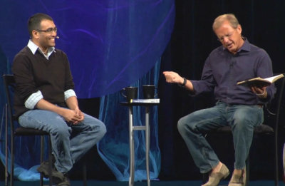 Hemant Mehta and Rev. Randy Frazee discuss atheism on July 7, 2013, before the Oak Hills Church congregation in San Antonio, Texas.