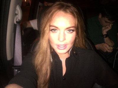 Lindsay Lohan poses for a selfie