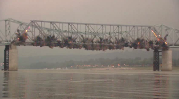 An Ohio Bridge has been demolished 30 minutes ahead of schedule as bad weather moved into the area.