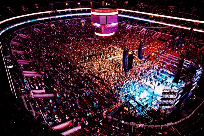 More than 17,500 people attended the first night of Harvest America on Saturday at Wells Fargo Center in Philadelphia, Sept. 28, 2013.