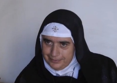 Syria-based Mother Agnes has released a report accusing the rebels of using chemical weapons, contradicting the assertions of the United States and its allies.