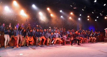 Deitrick Haddon makes a comeback performance with his "League of Extraordinary Worshippers" (LXW).